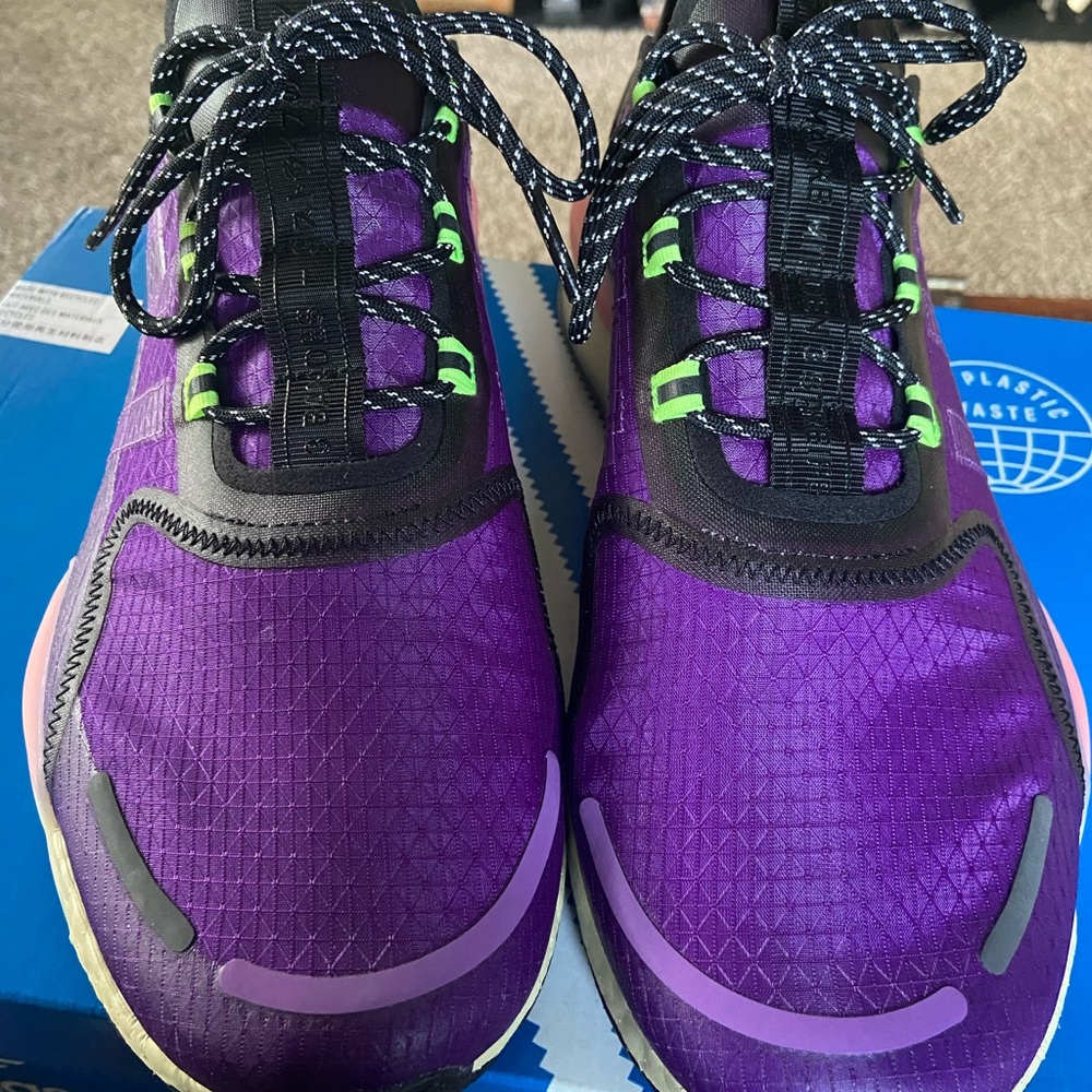 NMD_R1 V3 SHOES Purple - Picture 9 of 9